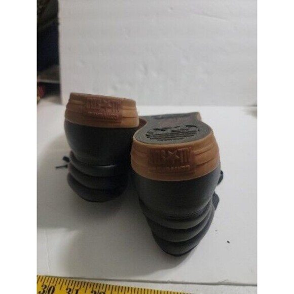 CONVERSE All-Star Chuck Taylor Leather Black High-Top Gum Bottom Shoes Mens 13 - Picture 6 of 6